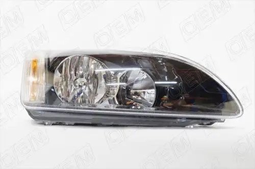 ФАРА ПРАВАЯ FORD FOCUS 2 2004-2008 ГАЛОГЕН ЧЕРНАЯ OEM0056FR OEM0056FR OEMPARTS