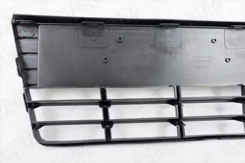 Решетка в бампер нижняя Ford Focus 3 2011-2015, текстурная OEM3683 OEMPARTS