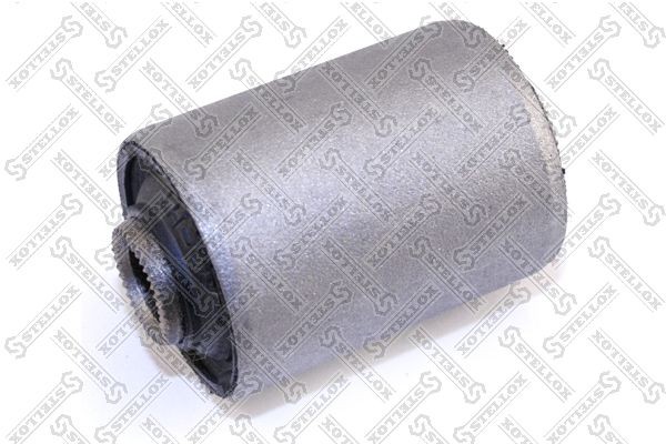 сайлентблок нижн. рычага внутр.!\Honda Accord all 83-89/Prelude all 83-92 87-37017-SX STELLOX