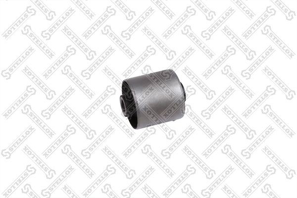 сайлентблок зад. верх. продольной тяги!\ Toyota LandCruiser/Lexus LX570 07> 77-02061-SX STELLOX