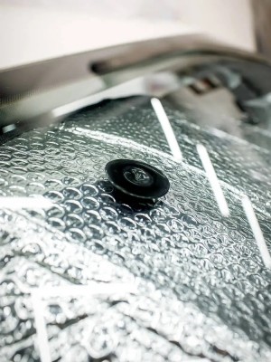 Шторка автомобильная для лобового стекла 145x80см светоотражающая AIRLINE ASPS-80-03 AIRLINE