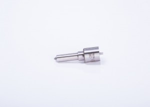 Распылитель KAMAZ 0433175140 BOSCH