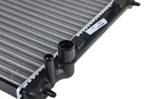 радиатор системы охлаждения! АКПП Citroen С3 1.4i 02> Z20736 ZENTPARTS