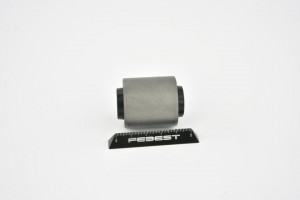 Сайлентблок LRAB-018 LRAB-018 FEBEST