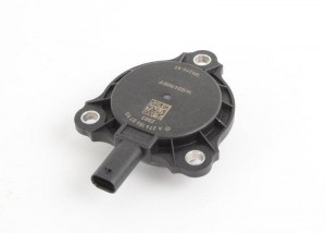 Датчик положения распредвала MERCEDES Benz (09-) OE A 276 156 07 90 MERCEDES BENZ