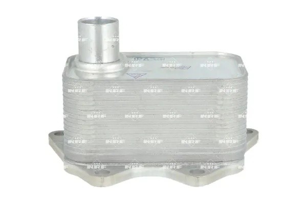 радиатор масляный!\ Audi A3/A4/A5/A6/Q3 1.8/2.0 TSI 04> 31173 NRF