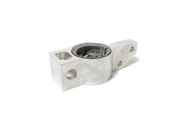 Сайлентблок прав. F280R0066 F280R0066 CWORKS