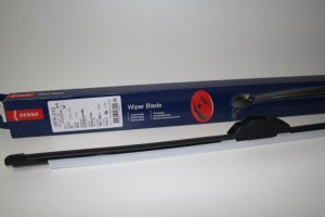 Щетка стеклоочистителя 650мм бескаркасная DFR010 DFR010 DENSO
