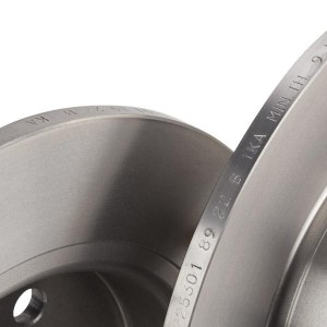 08.A725.10 диск тормозной задний!\ Ford Focus III 1.6-2.0 11> 08A72510 BREMBO