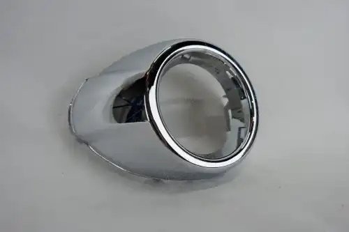 Окантовка противотуманной фары правая Ford Focus 3 2011-2015, хромированная OEM1312R OEMPARTS