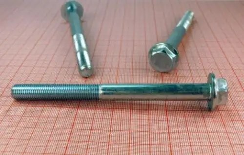 Болт М10х1,25х115 подушки двигателя правой для а/м ВАЗ 2110/12  10шт 211001001214008 BELZAN