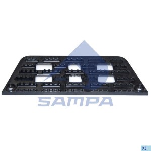 Подножка MERCEDES Actros MP2 левая/правая (металлическая ступень) SAMPA 18100402 SAMPA