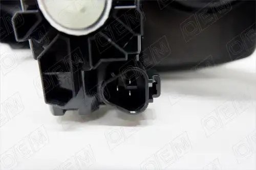 Фара правая Nissan Almera G15 (2012-нв) OEM0077FR OEMPARTS