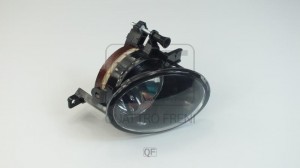 Фара противотуманная VW Golf 6 левая QUATTRO FRENI QF01M00100 QUATTRO FRENI