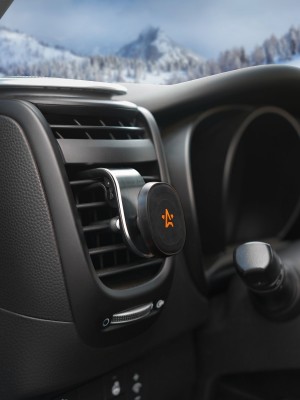 Держатель телефона на дефлектор магнитный AIRLINE AEAG003 AIRLINE