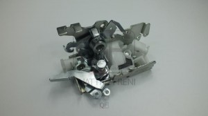 Замок MERCEDES Sprinter (95-06) двери задка задний правый QUATTRO FRENI QF10K00006 QUATTRO FRENI