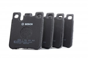 Колодки тормозные MERCEDES W202,W203,AMG210,140 задние BOSCH 0 986 460 965 BOSCH