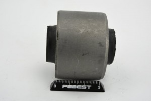 Сайлентблок задн подвески HONDA HR-V GH1/GH2/GH3/GH4 1998­2005 HAB-120 HAB-120 FEBEST