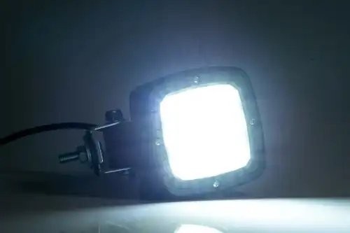 фара рабочего освещения 24V! 9 LED, 650Lm, ADR, провод 1.5м\ FT063LED FRISTOM