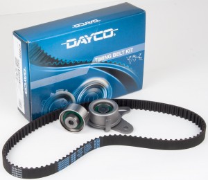 KIA CERATO (2004-2008) 2 РОЛИКА+РЕМЕНЬ KTB600 DAYCO