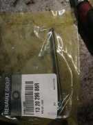 Клапан 132029606R 132029606R RENAULT