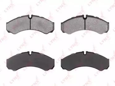 Колодки тормозные дисковые задние BD-2833 LYNXAUTO