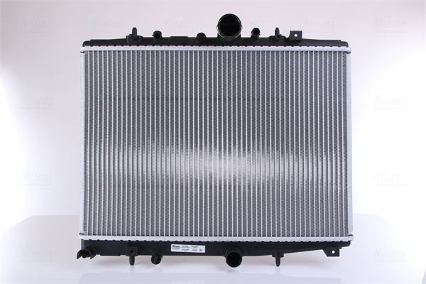 Радиатор CITROEN C5 системы охлаждения NISSENS 63704A NISSENS
