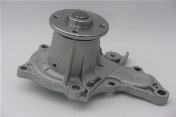 помпа!\ Toyota Carina/Celica/Corolla 1.3/1.6 83-90 GWT-58A GMB