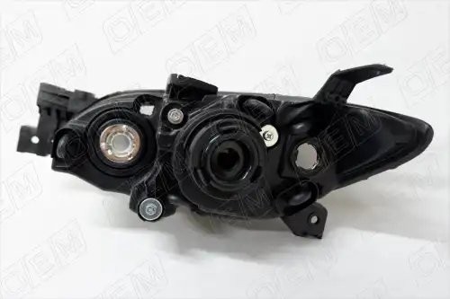 Фара правая Mazda 3 1 BK (2003-2009) седан, галоген OEM0203FR OEMPARTS