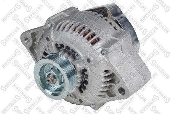 генератор! 12V 70A\ Suzuki Swift/SX4/WagonR+ 1.0-2.0 90-02 06-10450-SX STELLOX