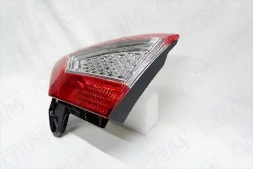 Фонарь правый внутренний Ford Mondeo 4 лифтбек, седан, 2010-2014 OEM0072FONR OEMPARTS