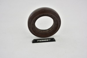 Сальник редуктора заднего моста 46.8x82.2x12x20.3 95PEW-48821220R 95PEW-48821220R FEBEST