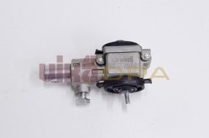 Шарнир AUDI 90 (87-94) штока выбора передач КПП VIKA 77110001101 VIKA