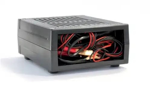 зарядное устройство! Вымпел-55 (автомат, 0,5-15А, 0,5-18В, ЖК индикатор)\ 2012 VYMPEL