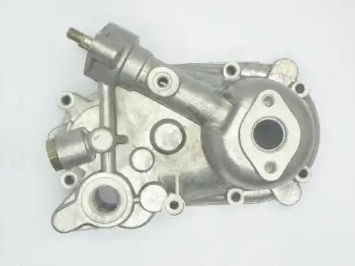 Крышка 332111012810 YAZDA