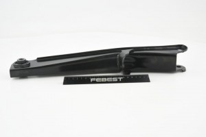 Рычаг подвески 0425-DJ1R3 0425-DJ1R3 FEBEST