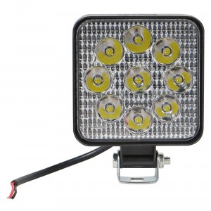 Фара светодиодная квадратная, 9 LED направленный свет, 9W (83х83х22) 12V. STANDA ALED027 AIRLINE