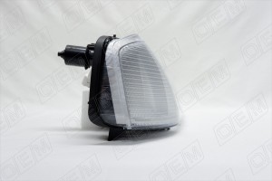 Фара правая Renault Logan 1 2004-2009, повторитель ближе к крылу OEM0190FR OEMPARTS