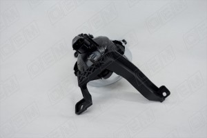 Фара противотуманная левая Kia Sorento 2 XM 2009-2012 OEM0057PTFPL OEMPARTS