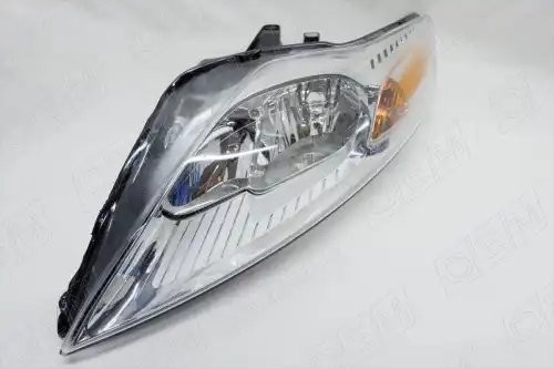 Фара левая Ford Mondeo 4 2006-2010, галоген, с габаритной лампой OEM0181FL OEMPARTS