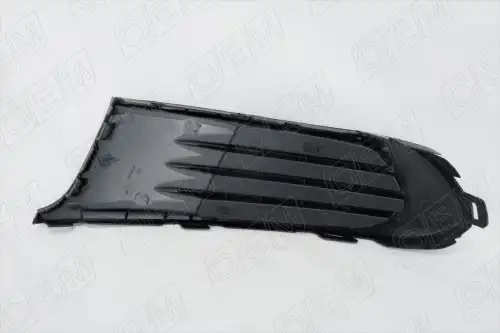 Заглушка противотуманной фары правая Volkswagen Polo sedan 5 2010-2015 OEM1439R OEMPARTS
