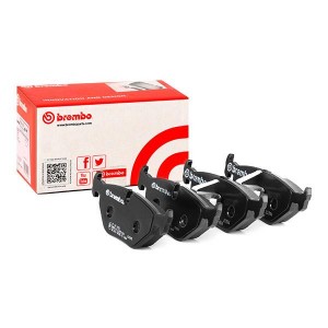 P06025 265 40=FO672781 !колодки дисковые з.\BMW E46 1.6-2.8/D,Rover 75 1.8-2.5/C P06025 BREMBO