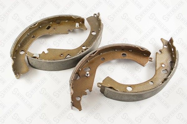 колодки барабанные!\ Toyota Corolla/Probox/Allion 1.3-2.0 01> 000-498-SX STELLOX