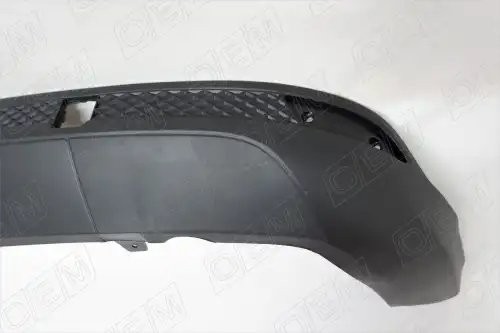 Накладка бампера FORD Focus хетчбек (11-) заднего нижняя O.E.M. OEM0394 OEMPARTS