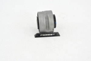 Сайлентблок заднего поперечного рычага NISSAN TEANA NAB-366 NAB-366 FEBEST