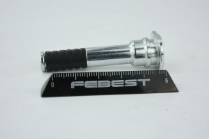 Втулка направляющая передн суп. нижн SUZUKI SX4, SUBARU LEGASY B12-B14 0874-B13L 0874-B13LOWF FEBEST