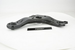 Рычаг левый TOYOTA COROLLA E18, AVENSIS T27 0124-ZZE150LH 0124-ZZE150LH FEBEST