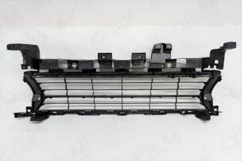 Решетка в бампер нижняя Renault Logan 2 2014-2018 OEM3684 OEMPARTS