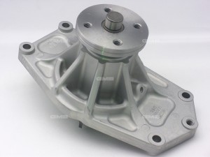 помпа!\ Chevrolet Tracker 2.0 99-04, Suzuki Aerio/Esteem/SX4 1.8/2.0/2.3 99-09 GWM-65A GMB
