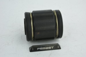 Сайлентблок задн цапфы TOYOTA KLUGER L/V ACU25/MCU25 4WD 2000-2007 TAB-166Z TAB-166Z FEBEST